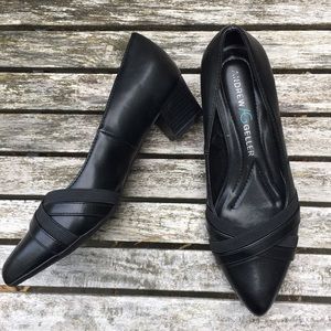 Andrew Geller cross ribbon leather shoes size 6.5W